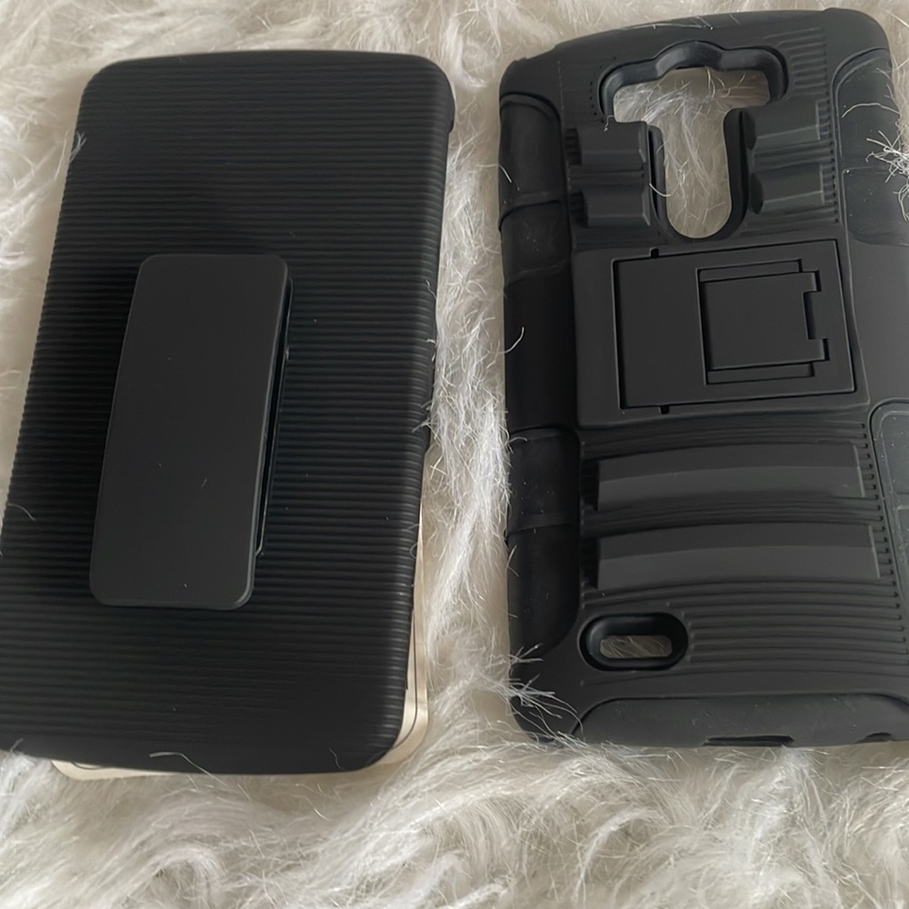Phone case - Picture 2 of 5